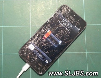 手機爆屏可以用玻璃膠水修復？